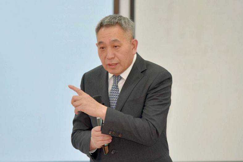北京大學(xué)光華管理學(xué)院教授、博士生導(dǎo)師  李 其